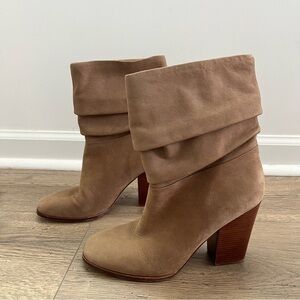 Sigerson Morrison Tan Brown Pull-On Bootie Sz 7 Stacked Heel